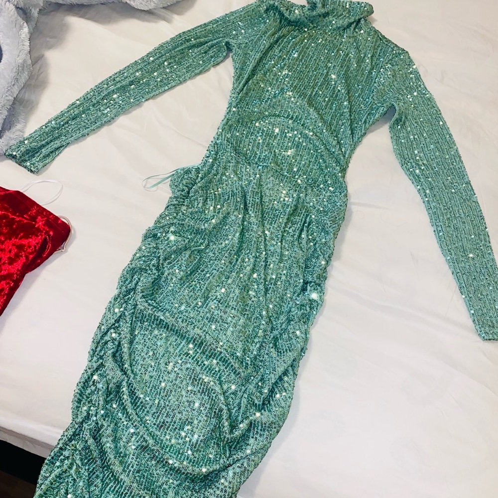 Fashion Nova Green long Bodycon dress